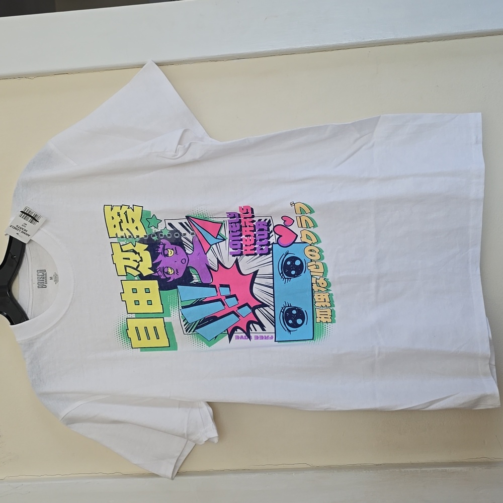 NWTs Unisex Brisco‎ Tshirt Mens Medium Lonely Hearts Club Anime Short Sleeve Tee